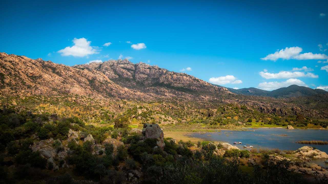 Bafa Gölü ve Kapıkırı Köyü (Muğla / Aydın Sınırı)