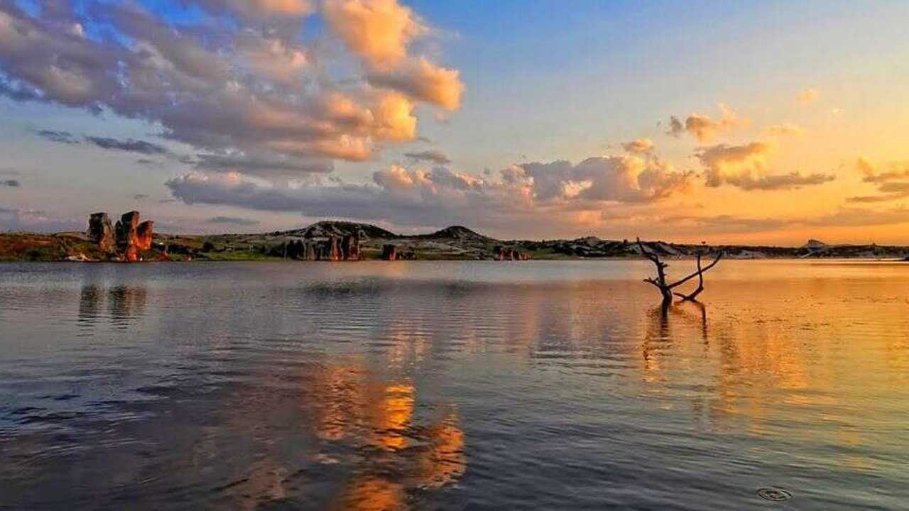 Frig Vadisi (Afyonkarahisar / İhsaniye)